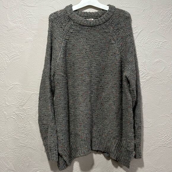 Mossimo Chunky Knit Oversized Gray Speckled Sweater Size Medium - Picture 1 of 6